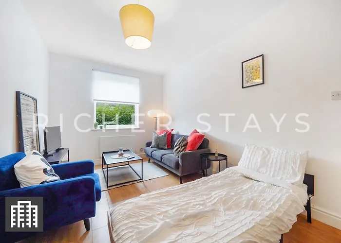 Stylish Canary Wharf Apt, Corporates And Tourists